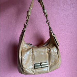 coach yellow kristen shoulder bag / crossbody